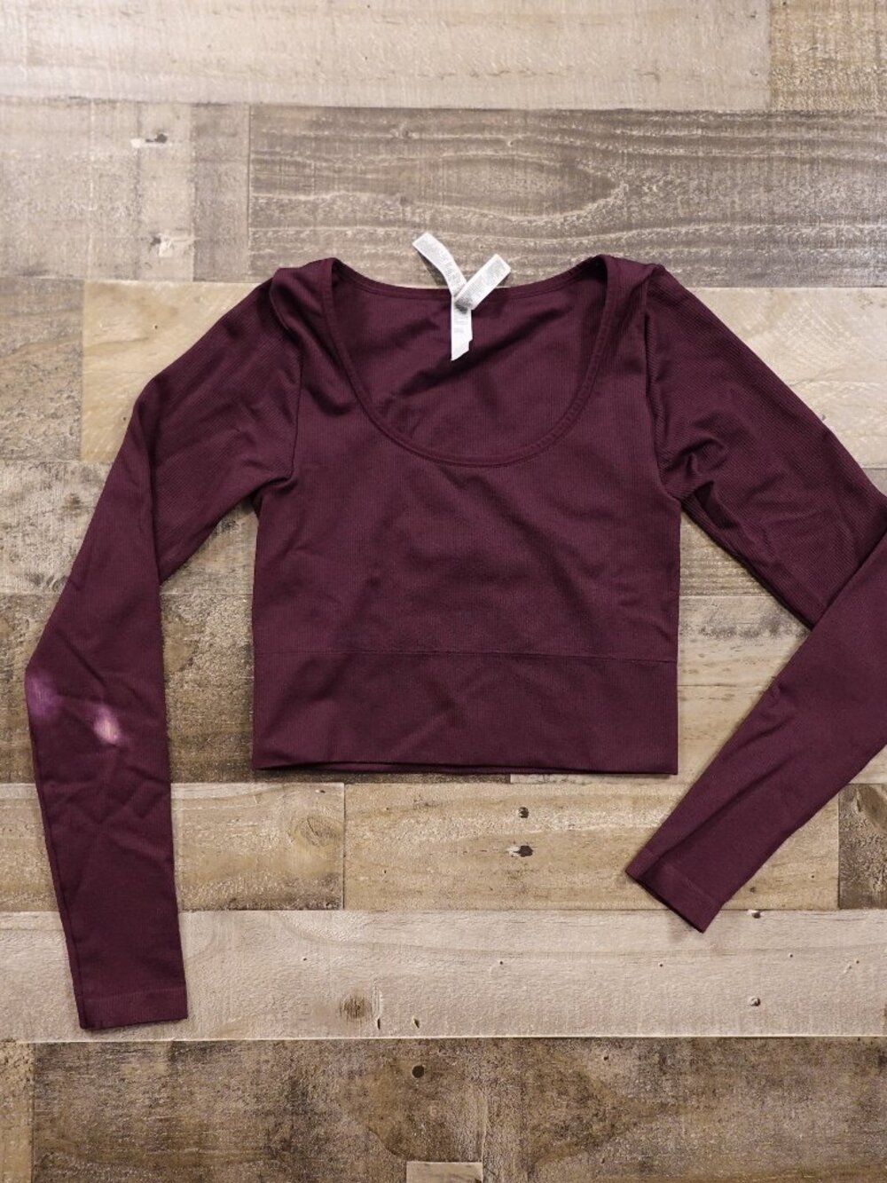 Athleta Aurora Seamless Crop Top Women’s XS Burgundy Long Sleeve Yoga Athletic